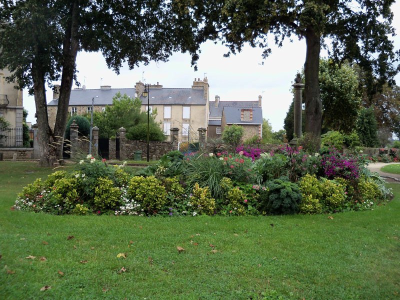 Jardín inglés en Dinan en Bretaña
