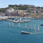 Puerto turístico en Procida en Italia