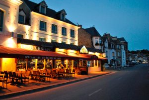 Cae la tarde en Cancale