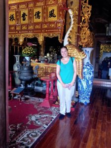 En la pagoda But Thap en Vietnam