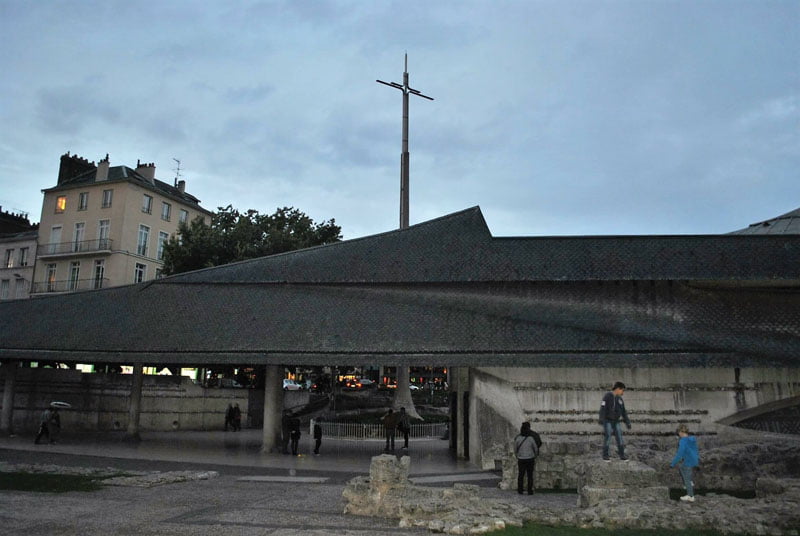 Cruz de la Rehabilitación en Rouen