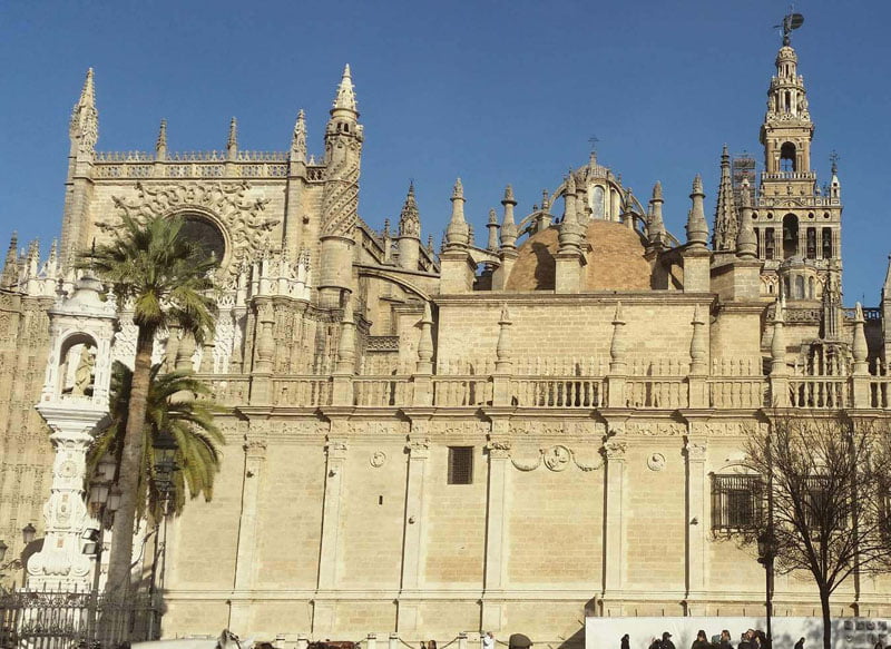 Catedral, Giralda y Templete de la Virgen del Triunfo en Sevilla