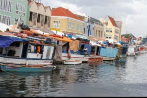 Mercado de las barcas en Curaçao
