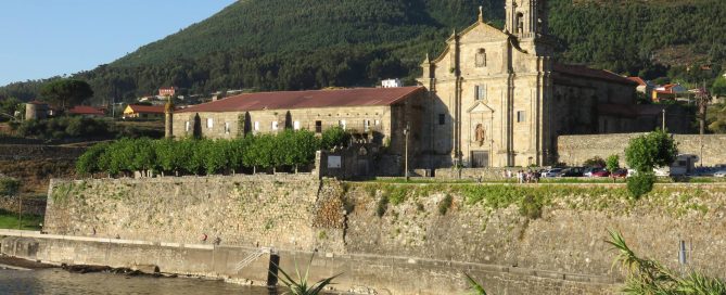 Monasterio de Oia