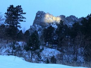 Rushmore Memorial de noche