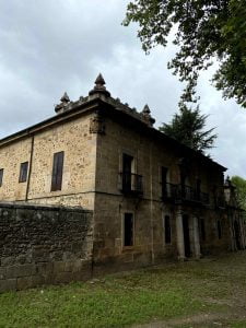 Selaya es sobaos y cubos heráldicos