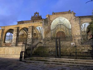 Recorrido por la Puebla Vieja de Laredo
