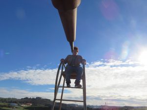 Carmen del Río en el Monumento al Voyeur