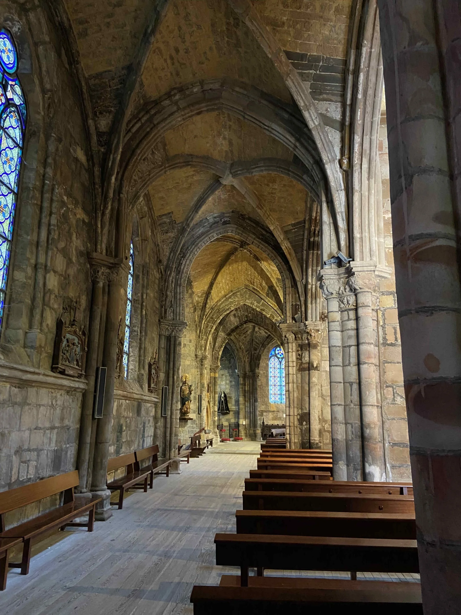 Castro Urdiales iglesia y castillo