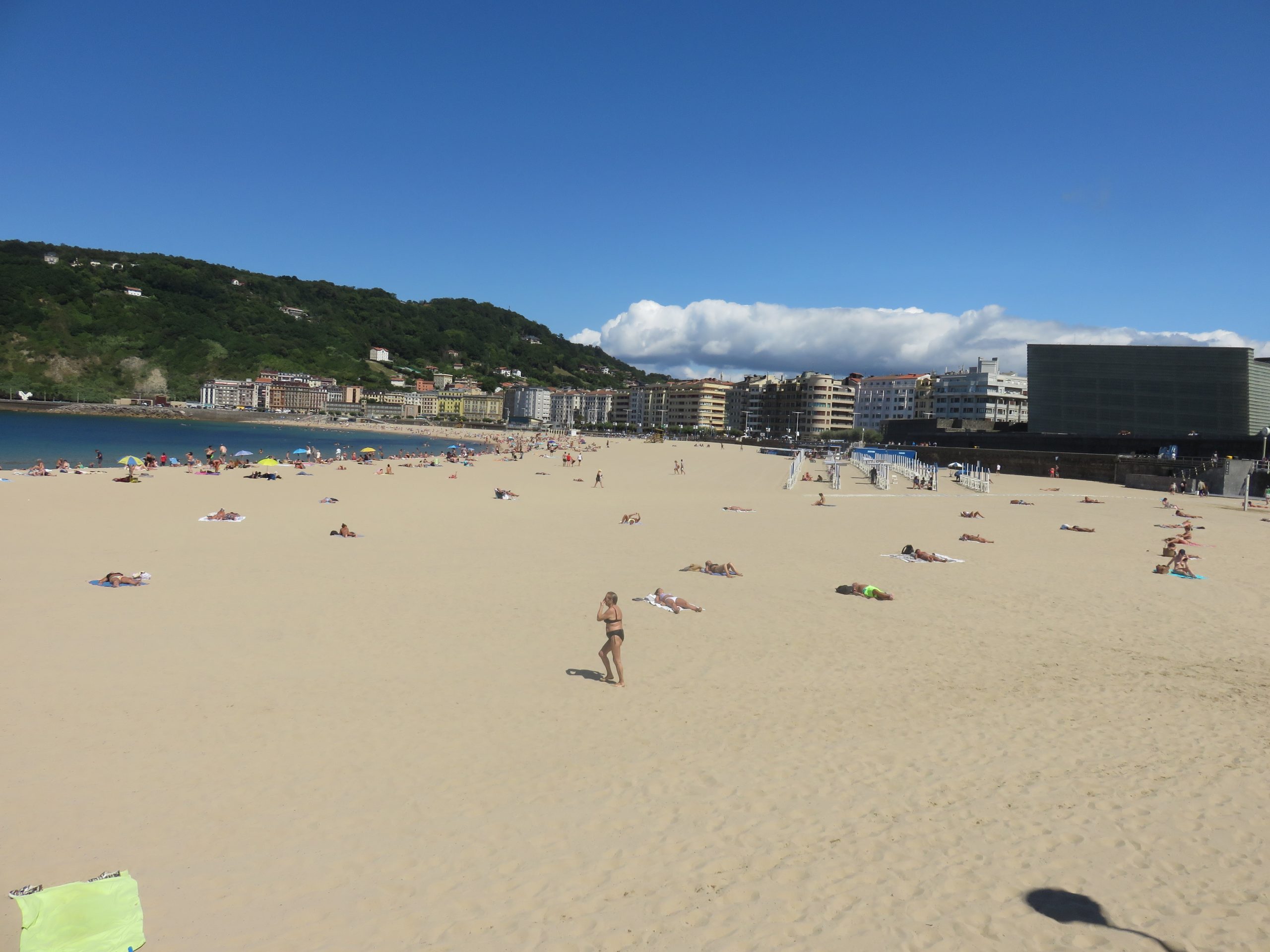 Playa de Zurriola en San Sebastián