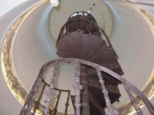 Escalera de forja en Faro Isla Pancha