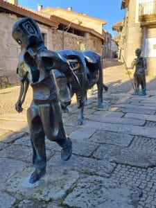 Conjunto escultórico A festa do boi en Allariz