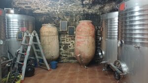 Anforas en Adega Pousadoiro