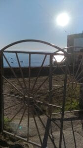 Vistas desde el atrio de la iglesia parroquial de Oia