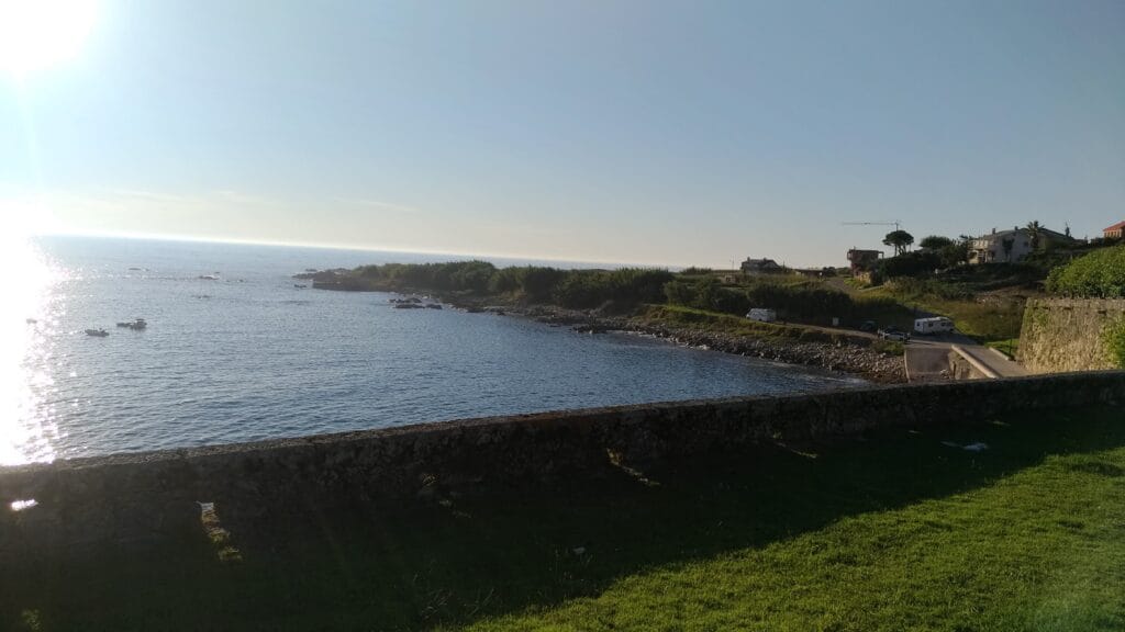 Vista desde el monasterio de Oia